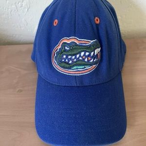 Blue hat Florida Gators top of the world one fit. Baseball cap